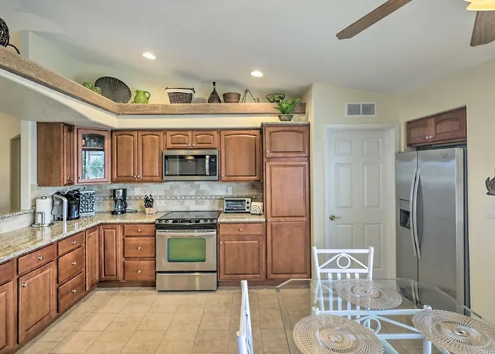 Arizona Retreat W/ Casita ~ 2 Mi To Havasu * Lake Havasu City