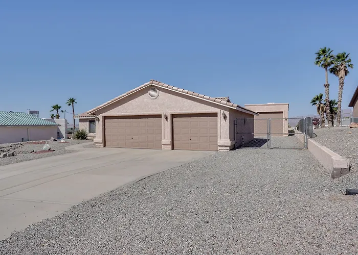 Arizona Retreat W/ Casita ~ 2 Mi To Havasu *